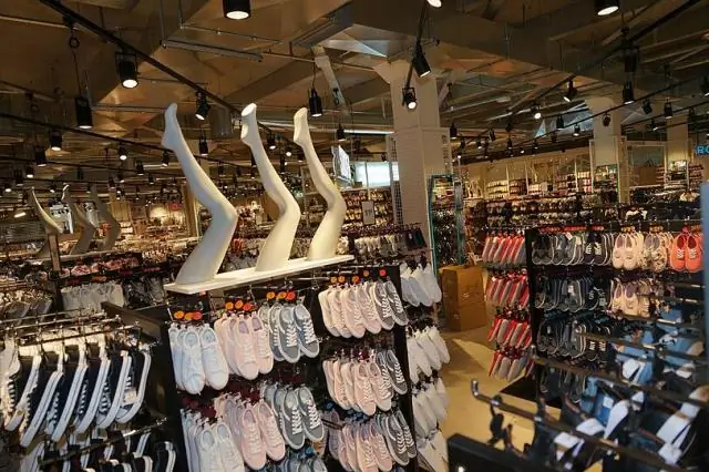 Как я могу добраться до Хайдарабада на поезде?