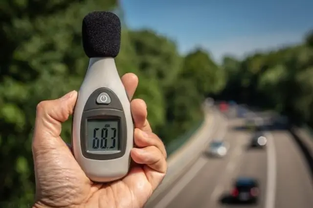 Сколько децибел в приложении?