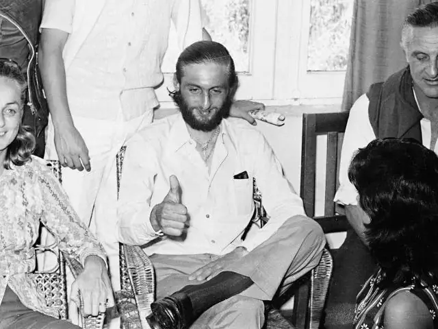 Где живет Нандо Паррадо?