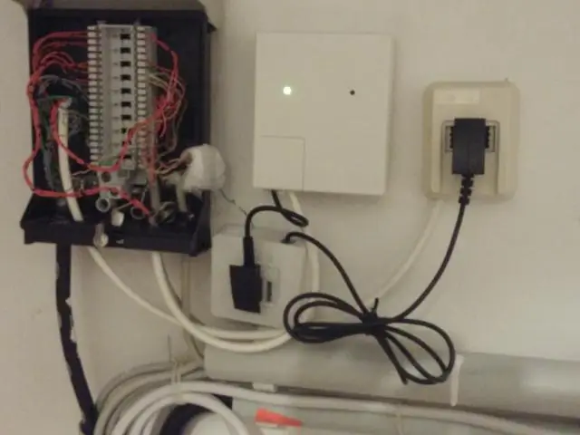 Как установить светильник для ванной без распределительной коробки?