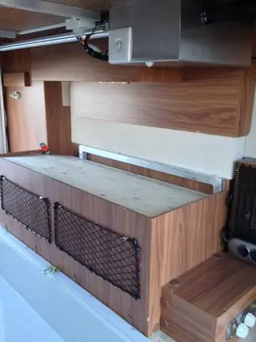 Из чего сделаны цистерны для воды на колесах?