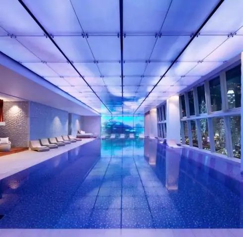 Есть ли в Ritz Carlton Chicago бассейн?