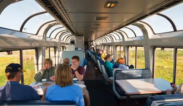 Есть ли поезд из Калифорнии в Вашингтон?