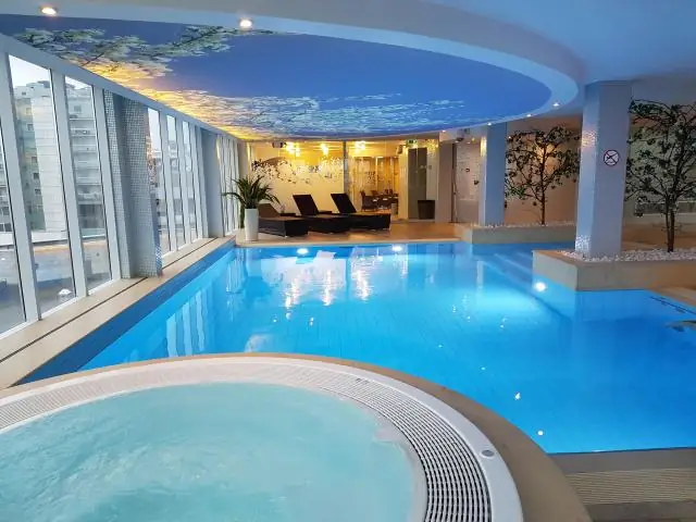 Как далеко Nordik Spa от Оттавы?