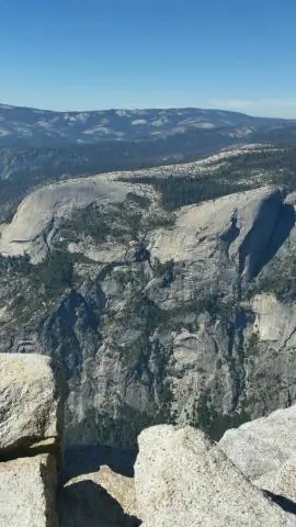 Погибли люди, путешествуя по Хаф-Доуму?