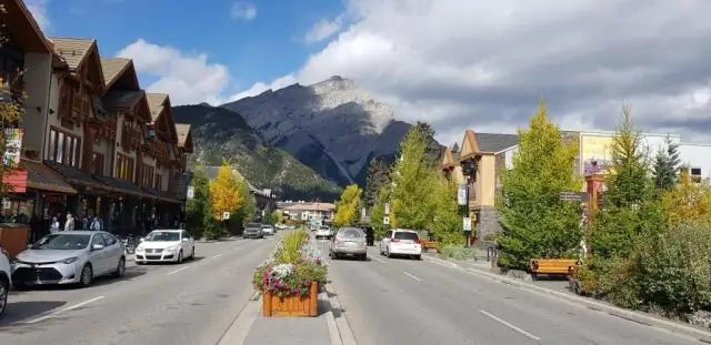 Есть ли в Эллиот Лейк аэропорт?