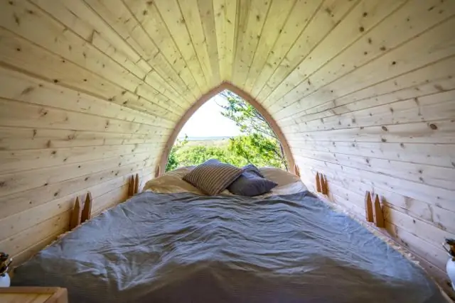 Можете ли вы переночевать в пляжной хижине?