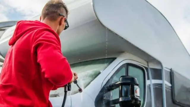 Что я могу использовать для чистки крыши дома на колесах?