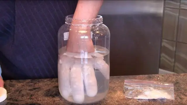 Сколько микробов в бутылке с водой?