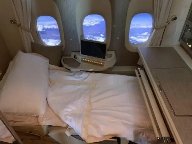 Как мне запросить недостающие мили на рейсах Эмирейтс?