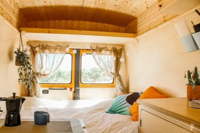 Как вы чистите внутри кемпера?