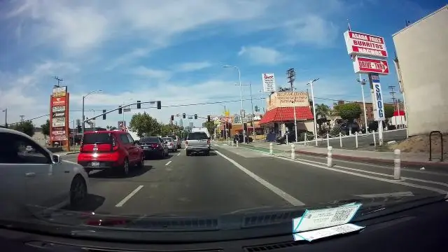 USC находится на юге центральной части Лос-Анджелеса?