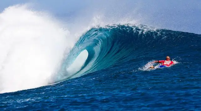 Энди Айронс выиграл Billabong Pro Tahiti