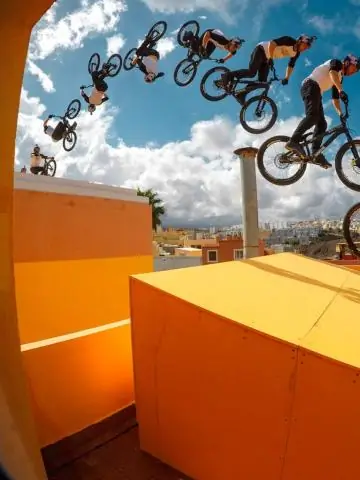 Последнее видео Дэнни МакАскилла "Промышленные революции"