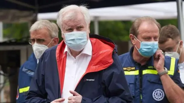 Ретушь фотографий и жизней после стихийного бедствия