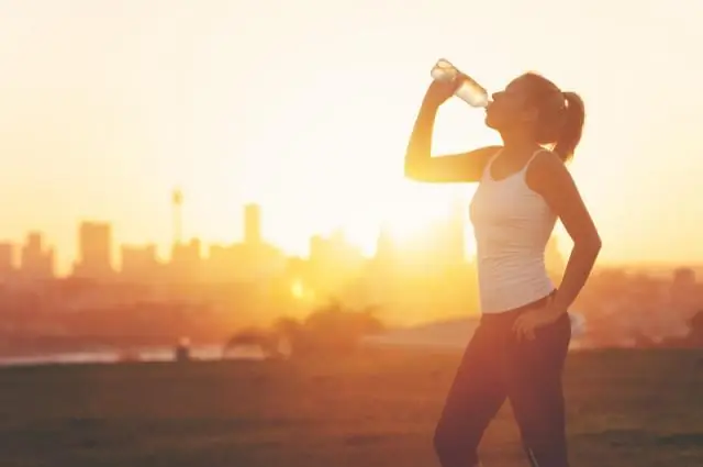 Могут ли женщины действительно переносить холодную воду лучше мужчин?
