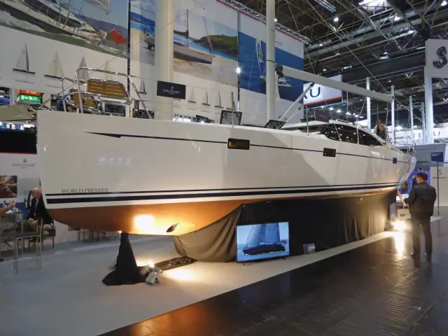 Hanseboot с новым залом 14