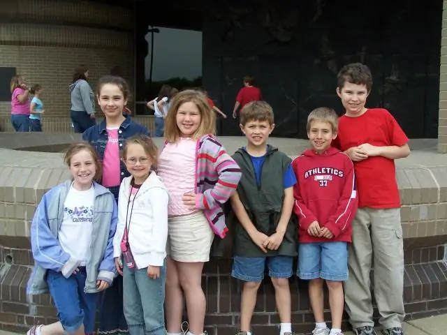 Дюбуа и племя лицом к лицу