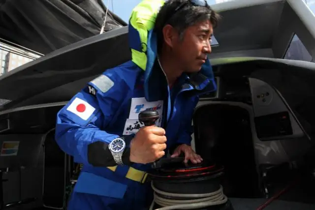 Вокруг в одиночестве: Бернард Стамм держит курс на Фолклендские острова