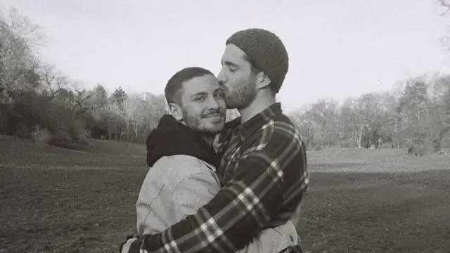 Шюманн расслаблен