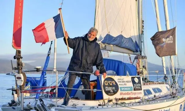 Кругосветное плавание без остановок: Ван ден Хеде на круизном маршруте в Южной Атлантике