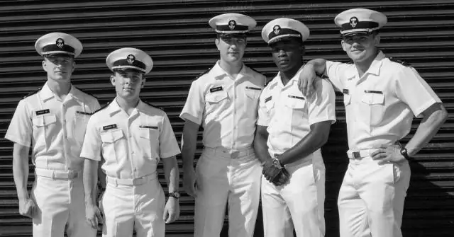 Немецкие моряки преуспевают в Афинах