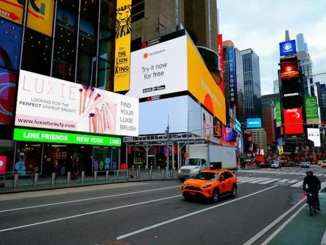 Эллен напрасно в Нью-Йорке