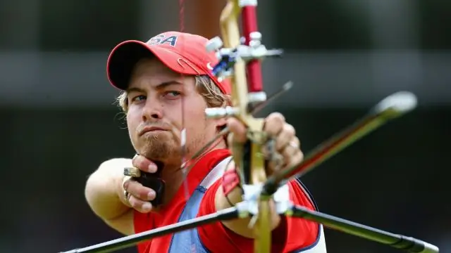 Эллисон соревнуется с профи