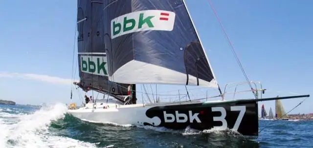 Velux 5 Oceans: Майк Голдинг обгоняет Кодзиро Сираиси