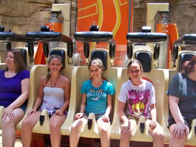 Промокший и измученный