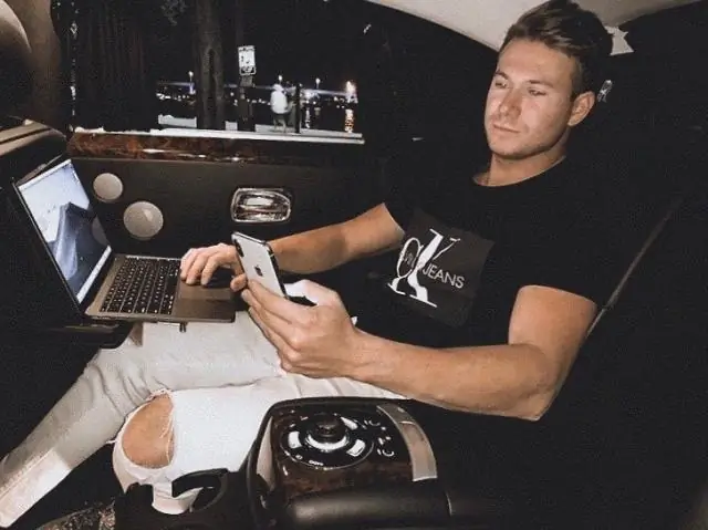 16 яхт из 21 сдались