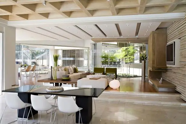 По эту сторону Африки